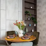 Bloom 1bedroom In Nusco Apartment