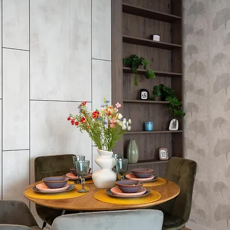 Bloom 1bedroom In Nusco Апартаменты