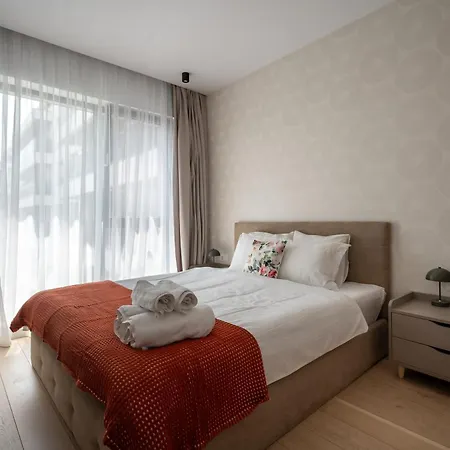 Bloom 1bedroom In Nusco * Boekarest