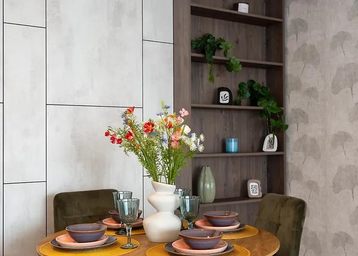 Bloom 1bedroom In Nusco Apartament